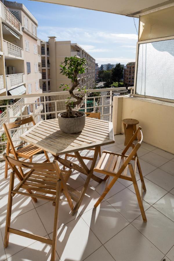 Appartement 55M2, Tres Proche Plage, Hippodrome, Tous Commerces Cagnes-sur-Mer Kültér fotó