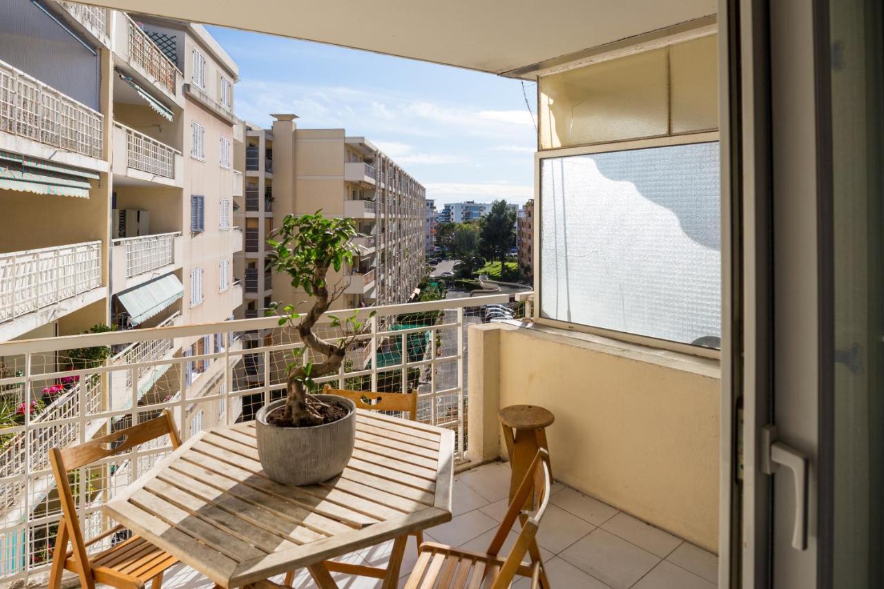 Appartement 55M2, Tres Proche Plage, Hippodrome, Tous Commerces Cagnes-sur-Mer Kültér fotó